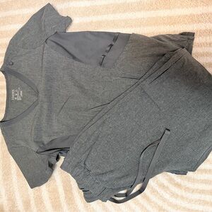 Hanes Women's Gray Scrub Set